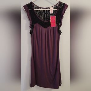 Candies Lace top Purple black rose dress form fitting Medium